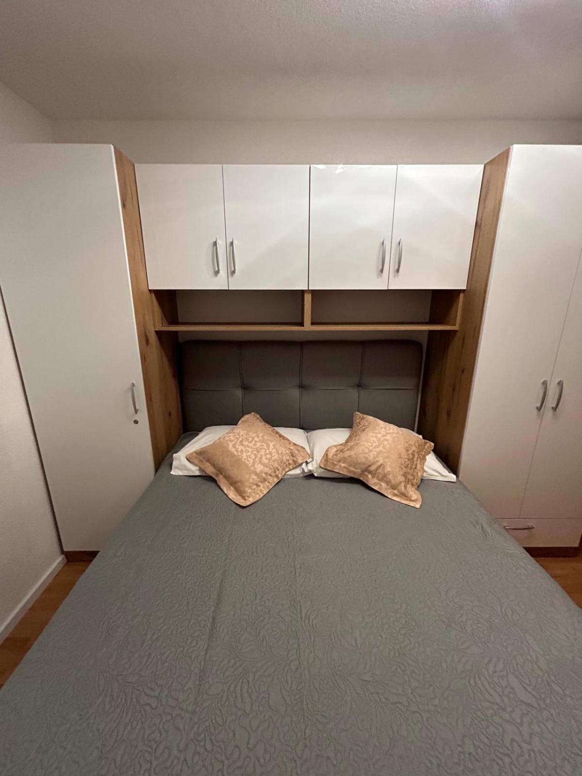 באסקה וודה Apartment Lovre Topic מראה חיצוני תמונה