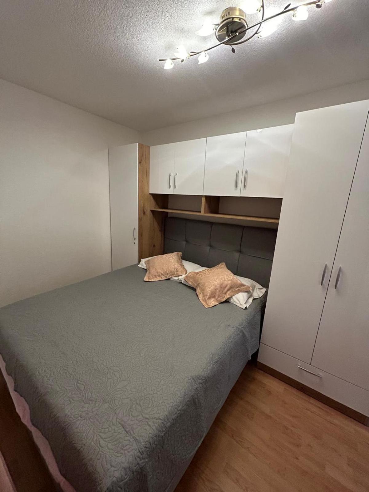 באסקה וודה Apartment Lovre Topic מראה חיצוני תמונה