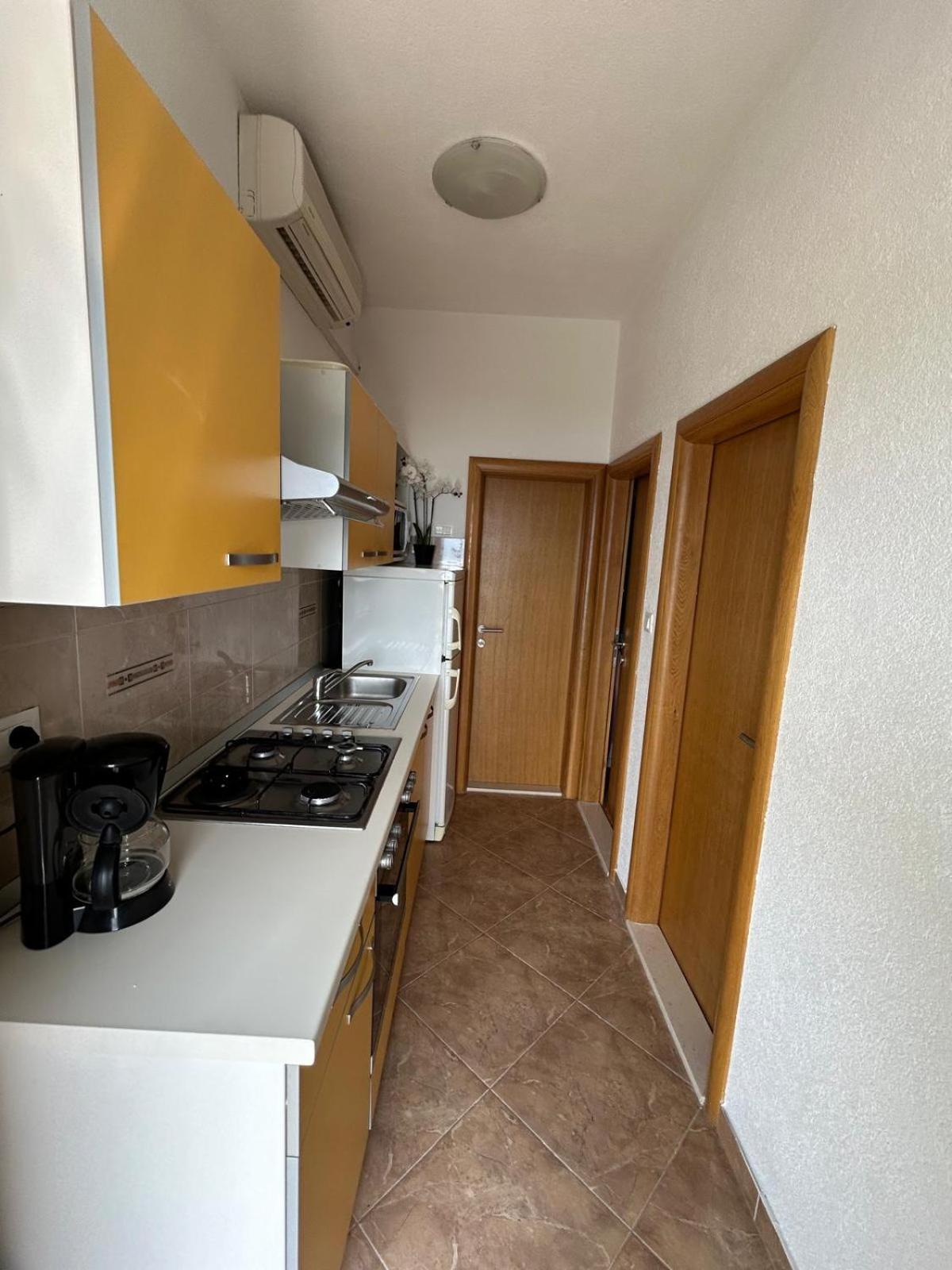 באסקה וודה Apartment Lovre Topic מראה חיצוני תמונה